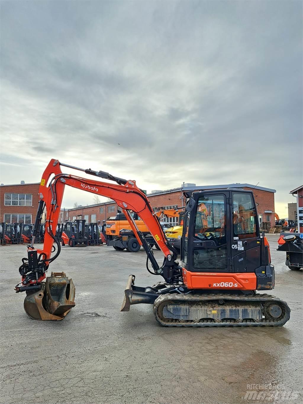Kubota KX060-5 Міні-екскаватори < 7т