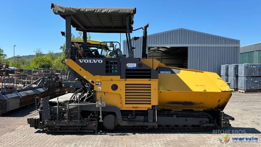 Volvo ABG TITAN 5820 Асфальтовкладачі