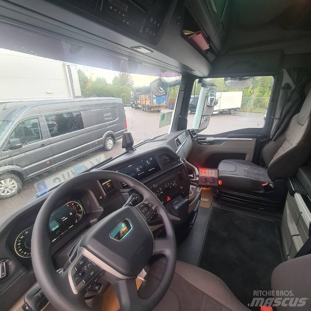 MAN TGX 35.510 8x4-4 Самоскиди