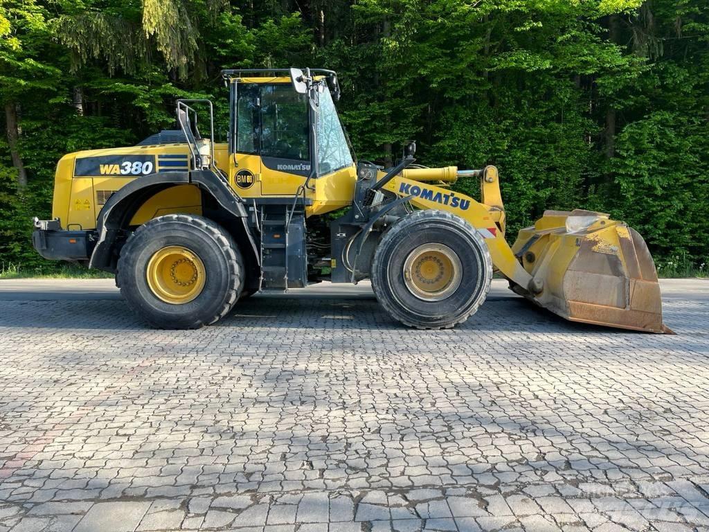 Komatsu WA 380-8 Фронтальні навантажувачі
