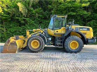 Komatsu WA 380-8 Фронтальні навантажувачі