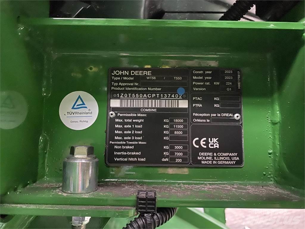 John Deere T550i Зернозбиральні комбайни