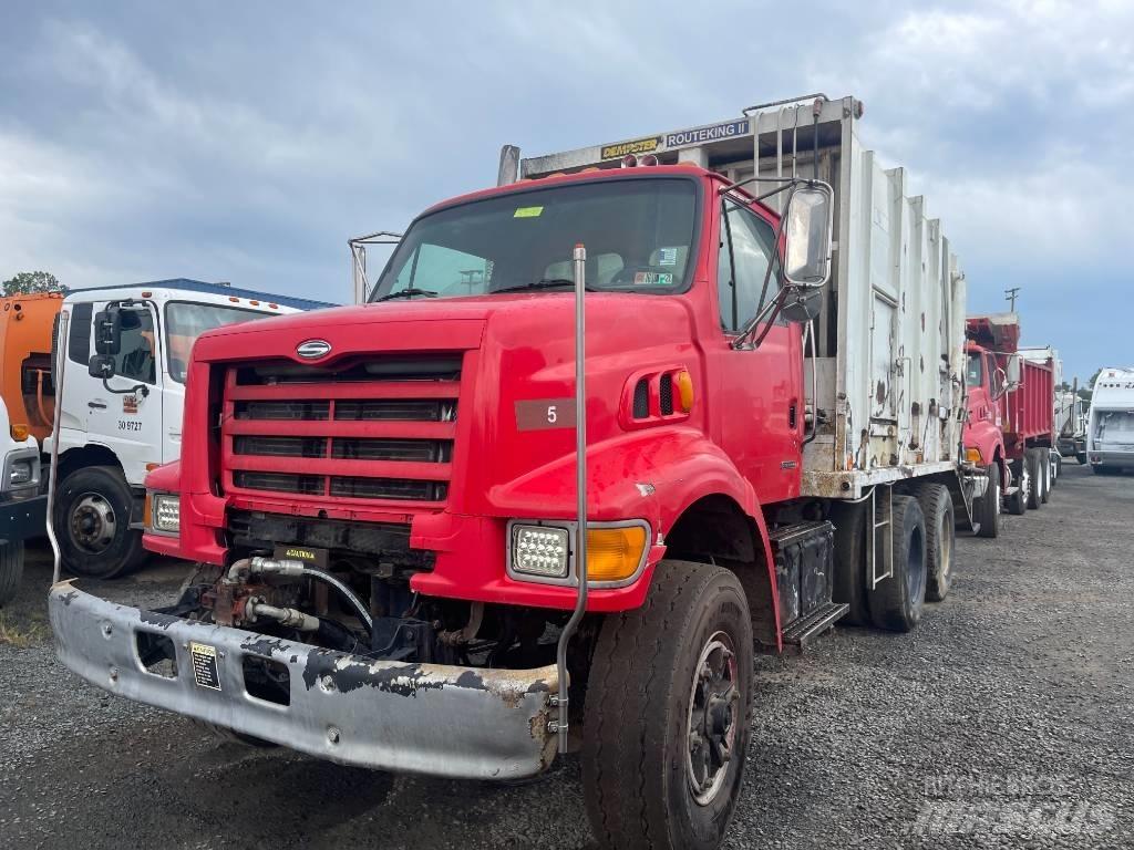 Sterling L7500 Сміттєвози