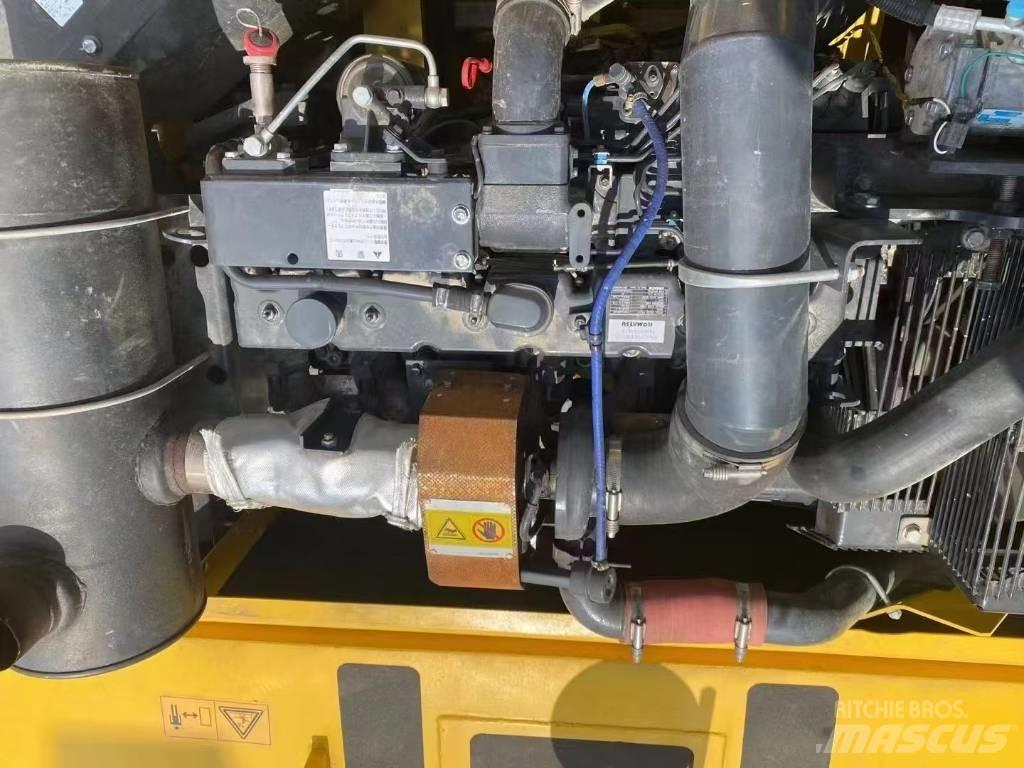 Komatsu 350-7 Гусеничні екскаватори