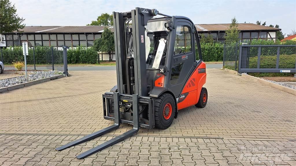 Linde H35D-02 Дизельні навантажувачі