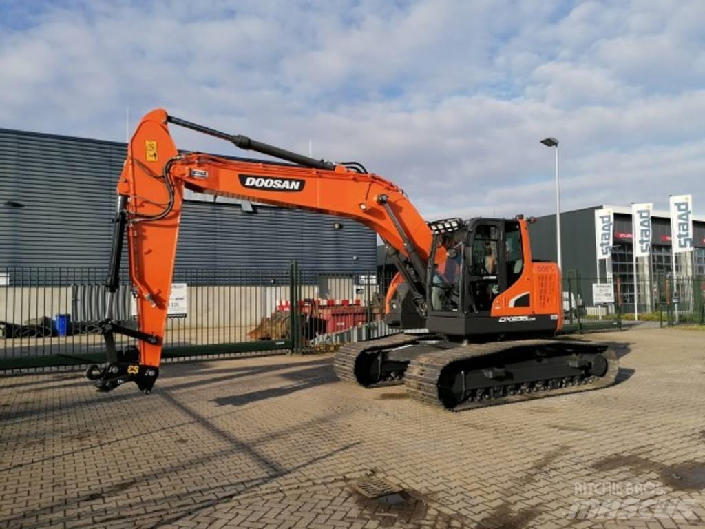 Doosan DX 235 LCR-5 Гусеничні екскаватори