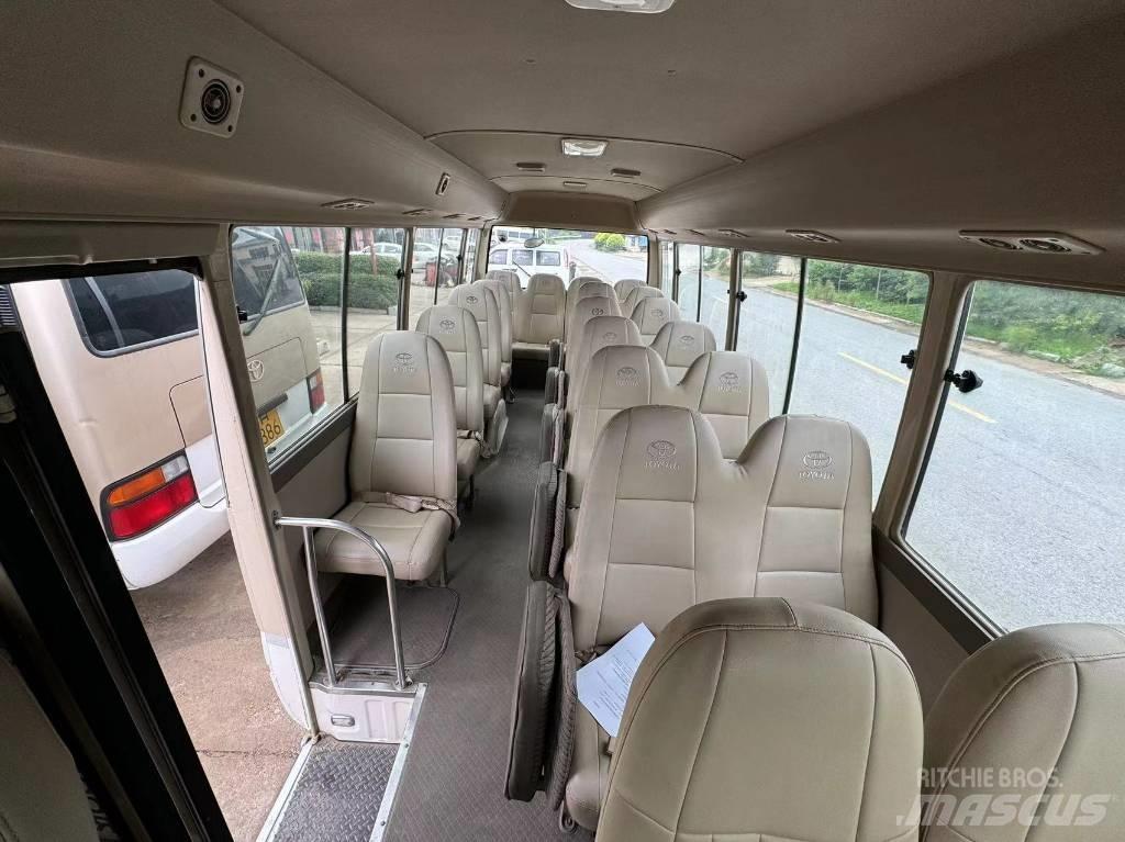 Toyota Coaster Bus Мікроавтобуси
