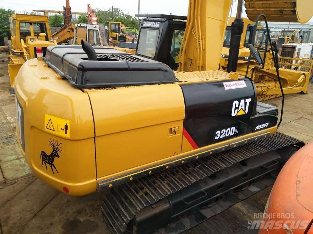 CAT 320D Гусеничні екскаватори