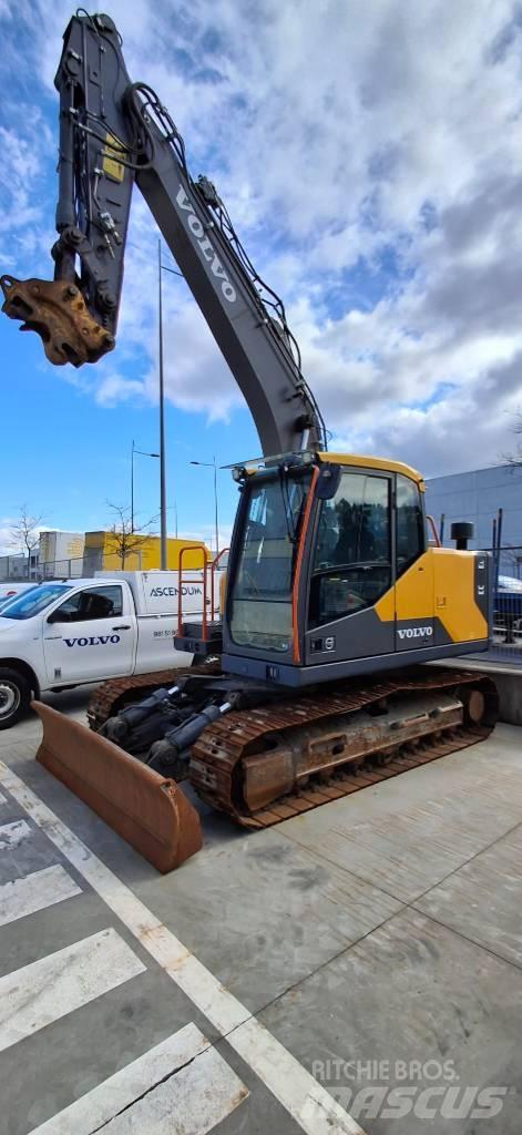 Volvo EC 140 EL Гусеничні екскаватори