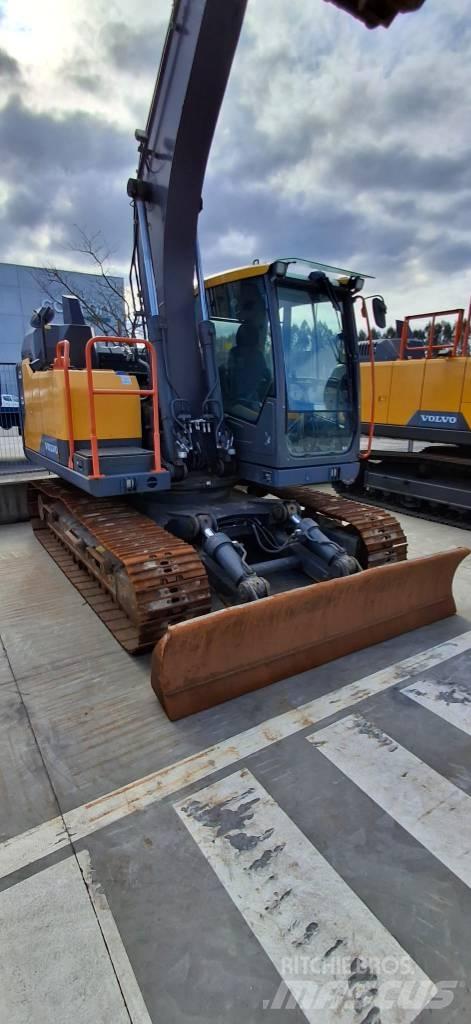 Volvo EC 140 EL Гусеничні екскаватори