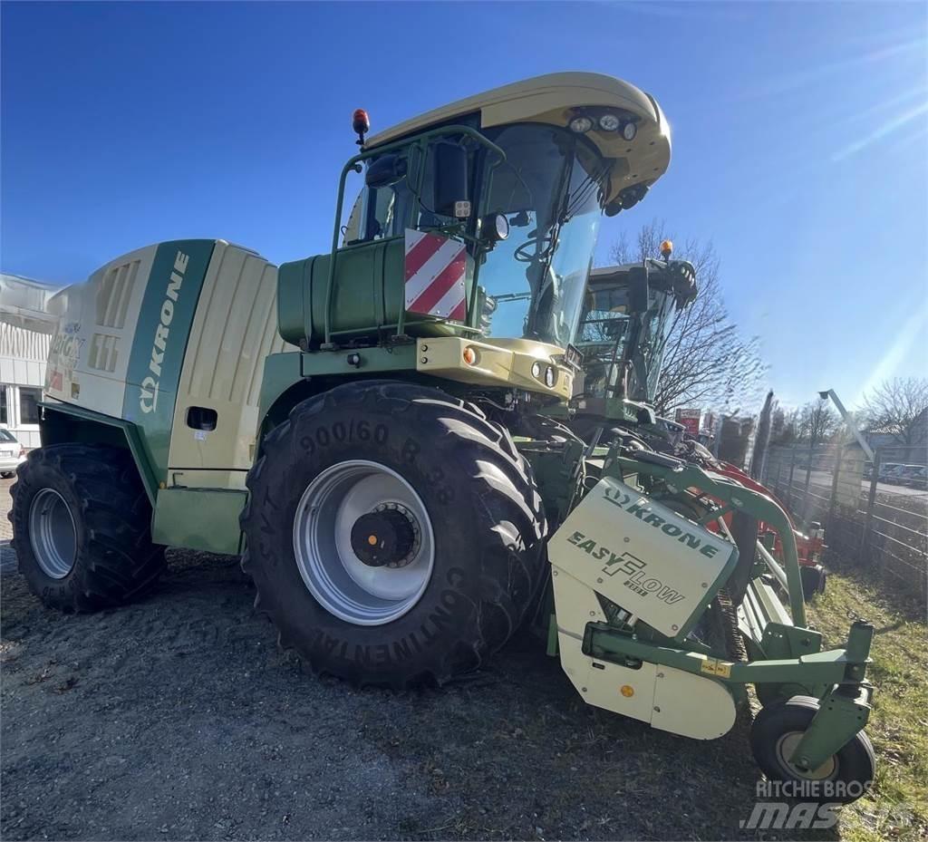 Krone BIG x 700 Кормозбиральні комбайни