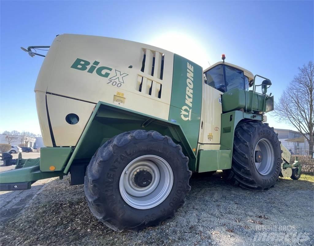 Krone BIG x 700 Кормозбиральні комбайни