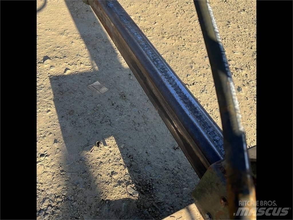 John Deere loglift Крани лісозаготівельних машин