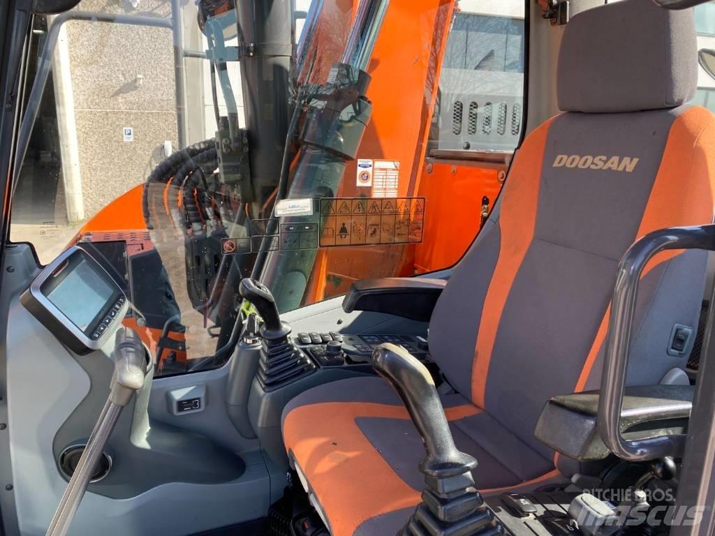 Doosan DX 140 LCR-5 Гусеничні екскаватори