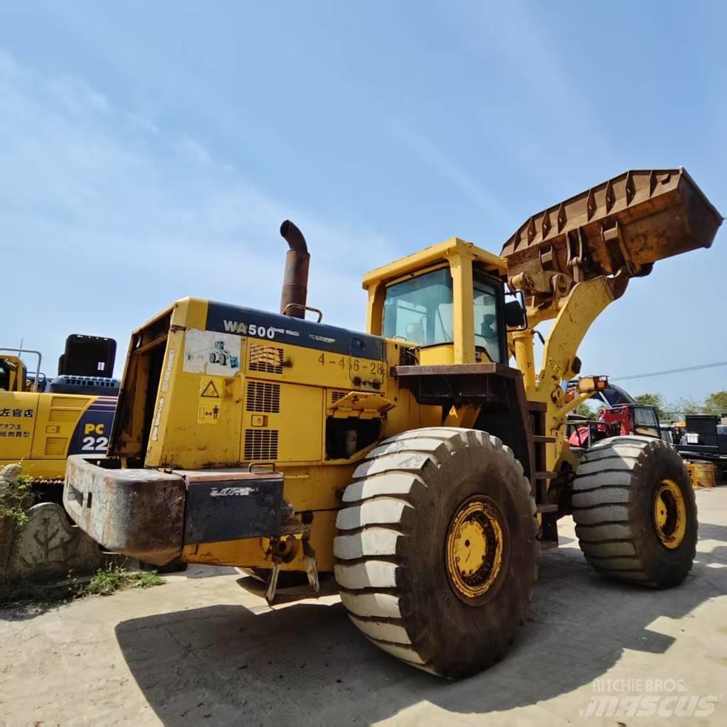Komatsu WA 500-3 Фронтальні навантажувачі