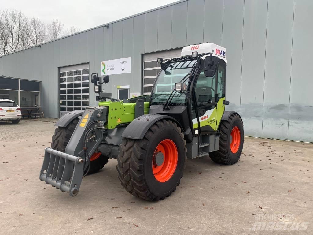 CLAAS scorpion 741 Телескопічний навантажувач