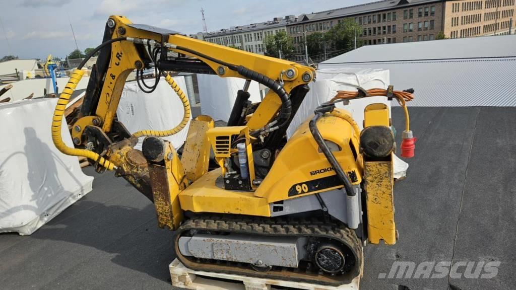 Brokk 90 Екскаватори для знесення споруд