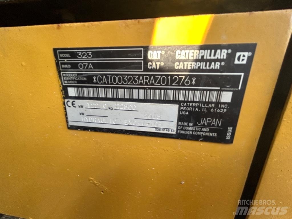 CAT 323 Nextgen Гусеничні екскаватори