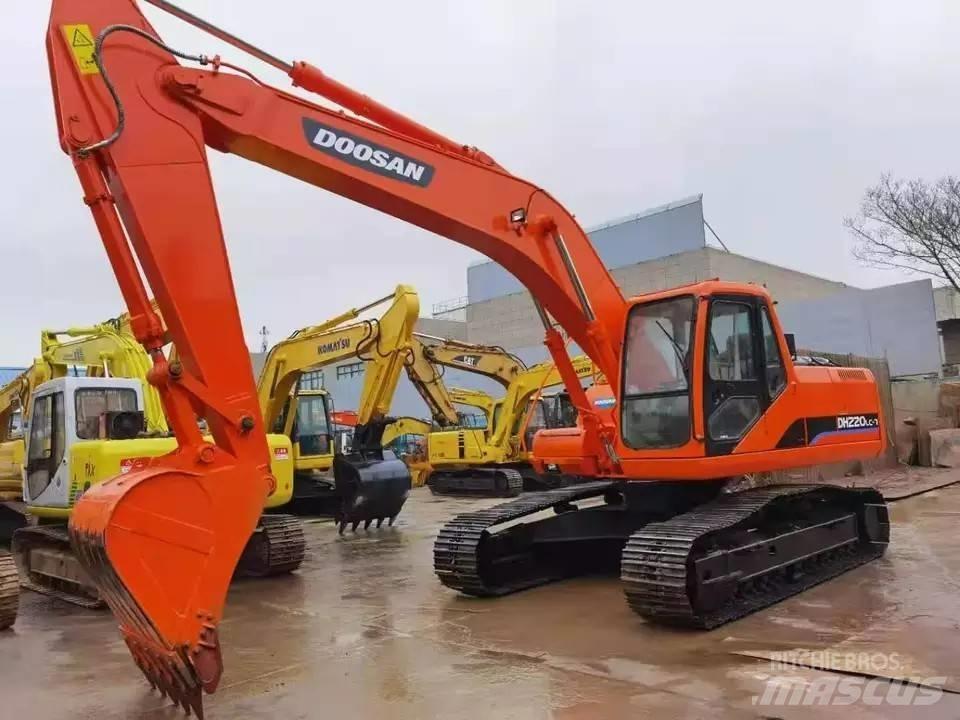 Doosan DH 220 Гусеничні екскаватори