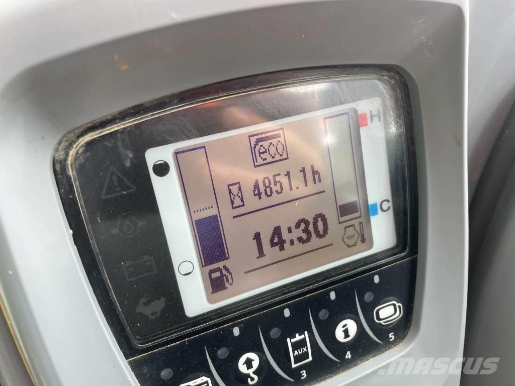 Kubota KX 080-4 Середні екскаватори 7т. - 12т.