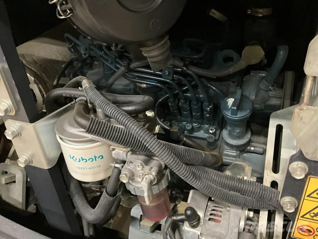 Kubota KX 027-4 Міні-екскаватори < 7т