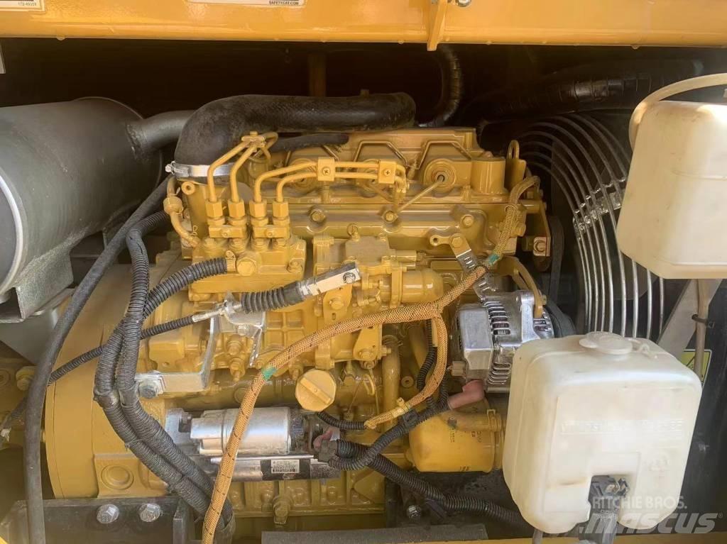 CAT 307E Гусеничні екскаватори