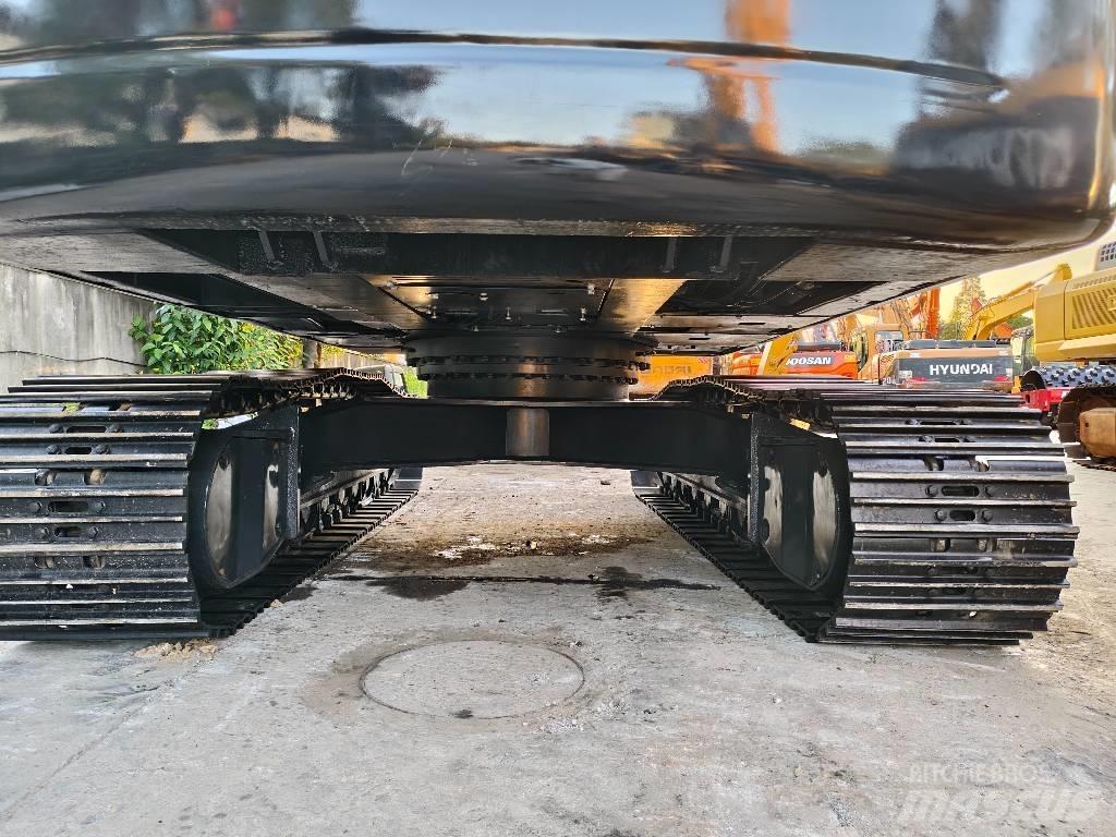Volvo EC 380 D L Гусеничні екскаватори