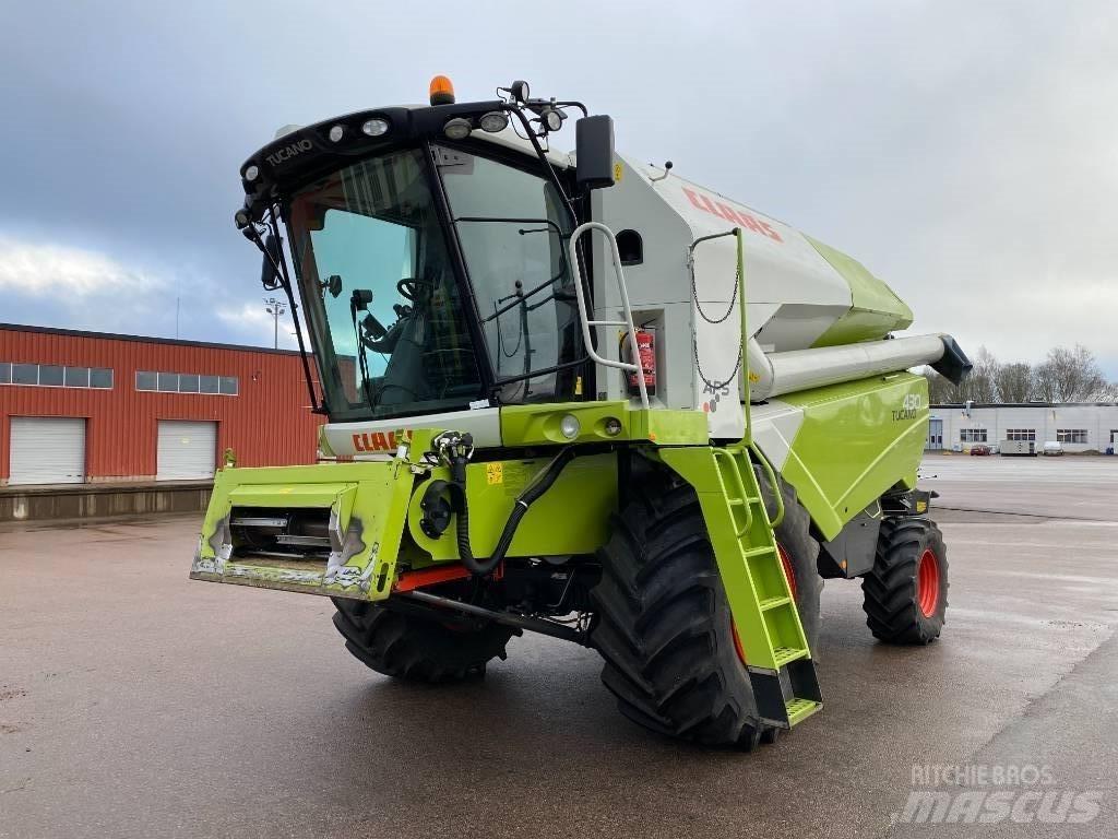 CLAAS Tucano 430 Зернозбиральні комбайни