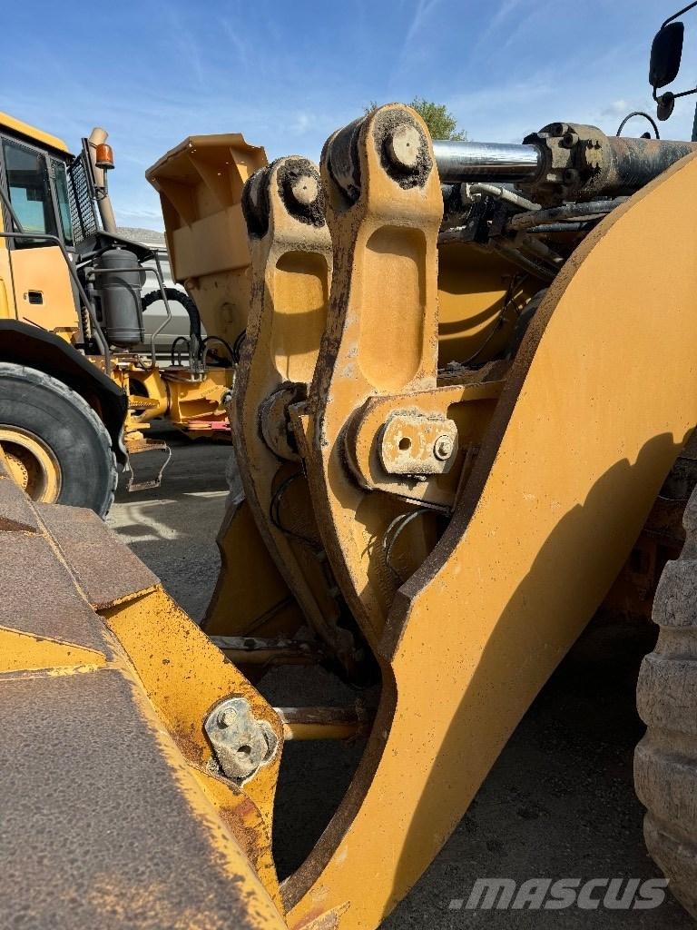 CAT 980 K Фронтальні навантажувачі