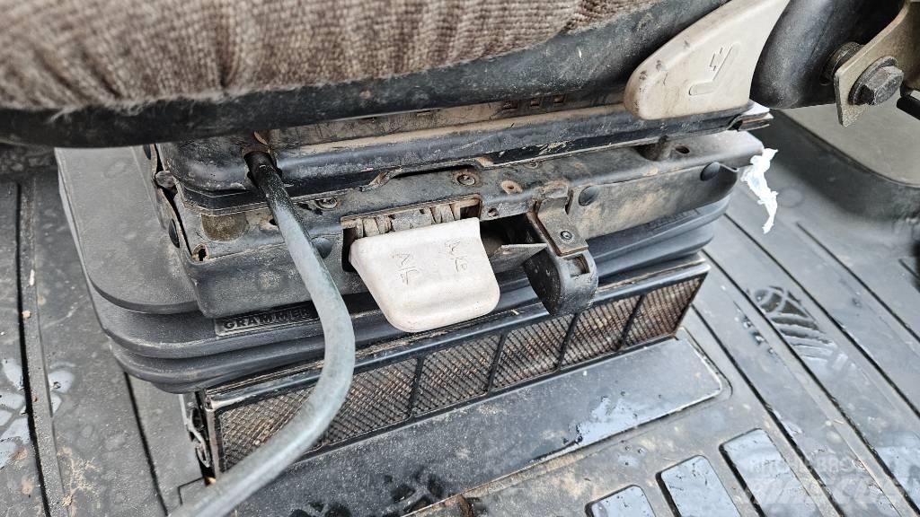 CASE 695SM Екскаватори-навантажувачі