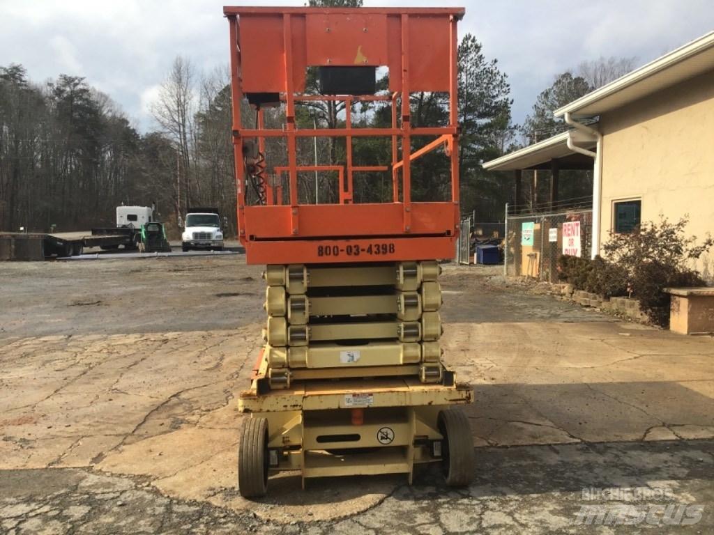 JLG 3248RS Підйомники-ножиці