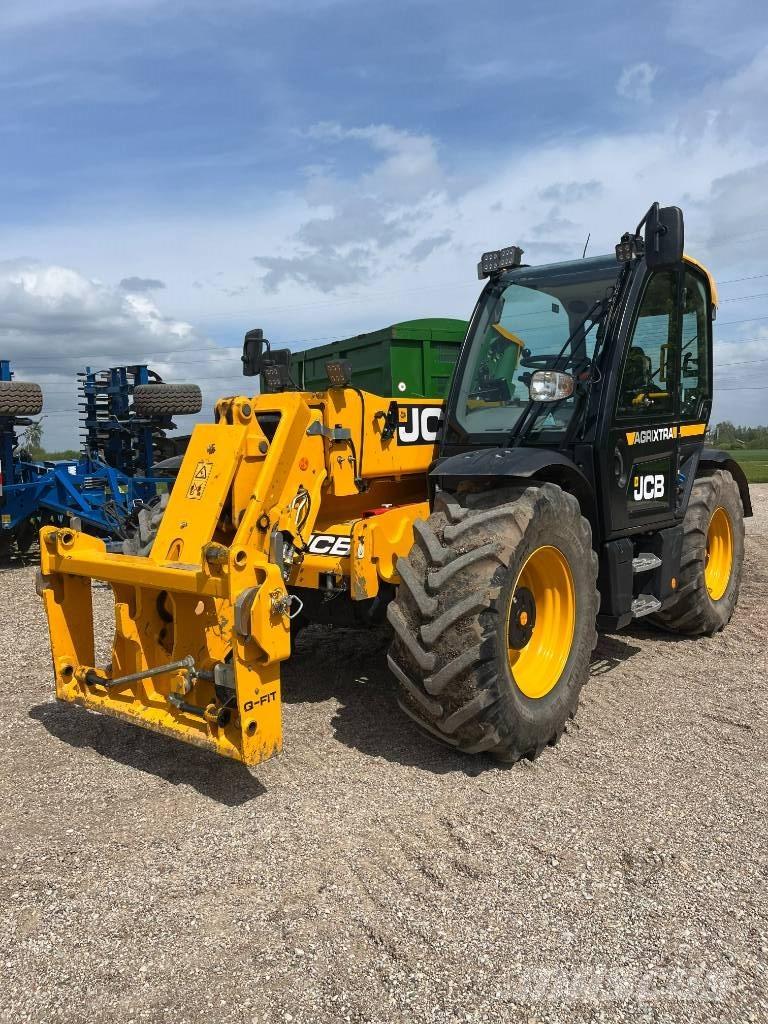 JCB Agri Xtra 542-70 Фронтальні навантажувачі та екскаватори