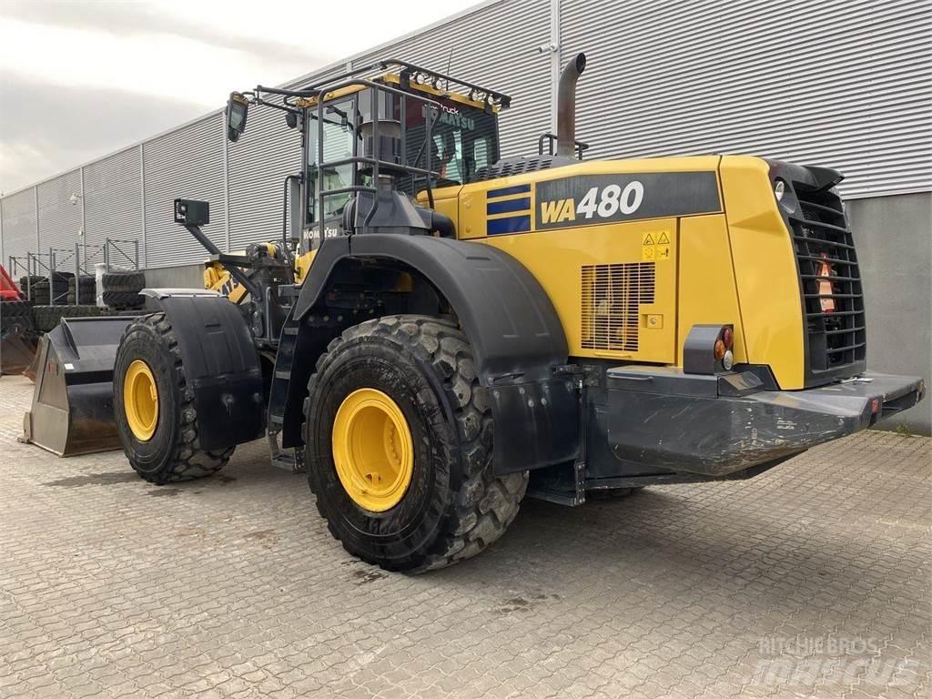 Komatsu WA480-8 Фронтальні навантажувачі