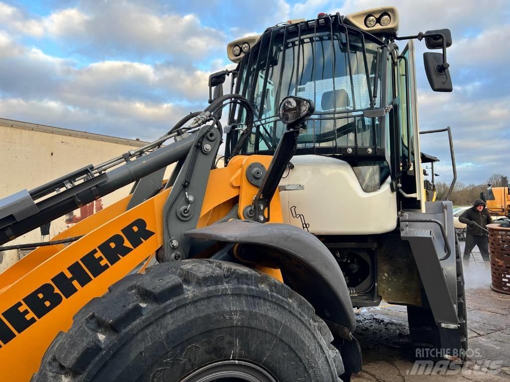Liebherr L546 Фронтальні навантажувачі