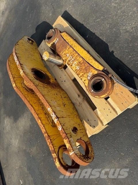 Komatsu BUCKET LINK Ковші