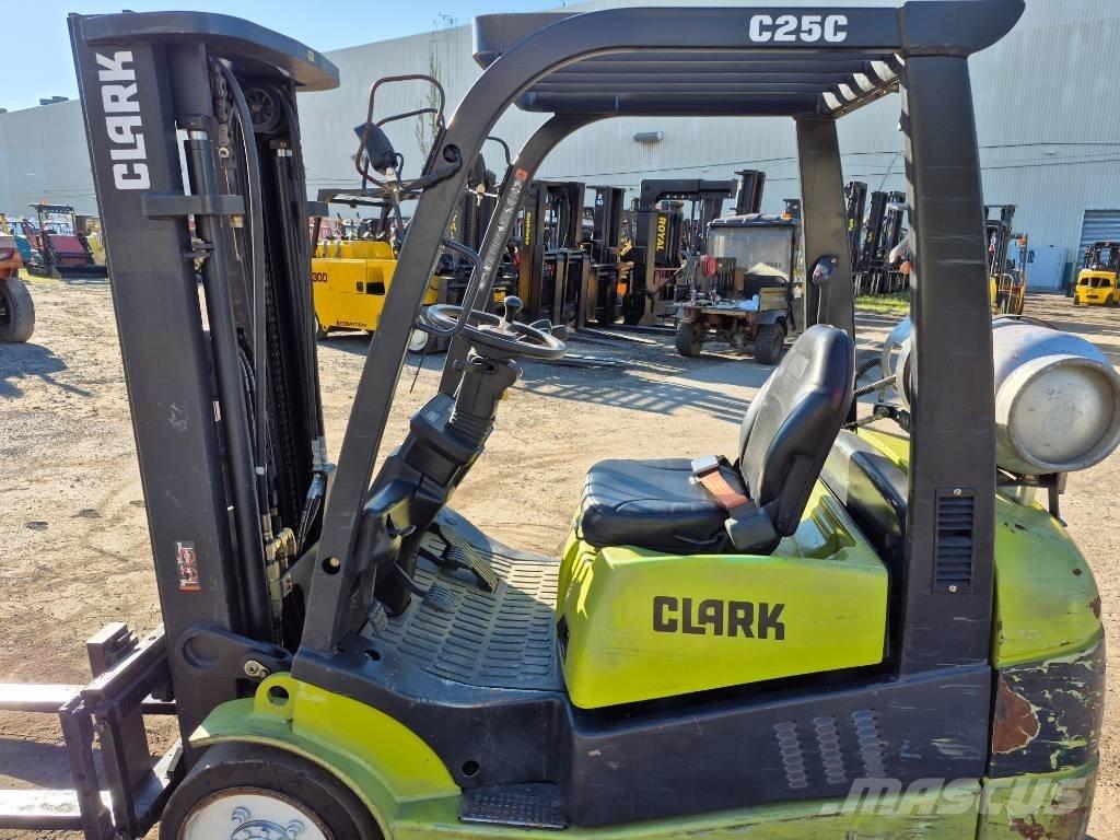 Clark C 25 CL Інше