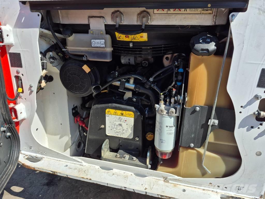 Bobcat S 76 Міні-навантажувачі