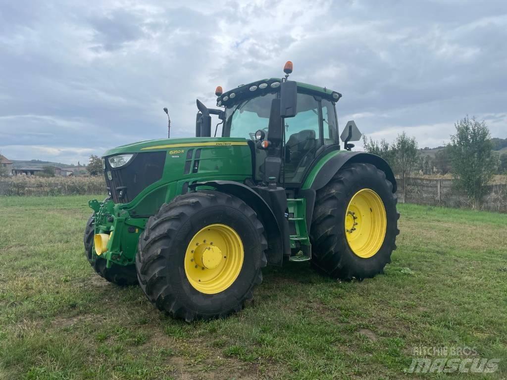 John Deere 6250 R Трактори
