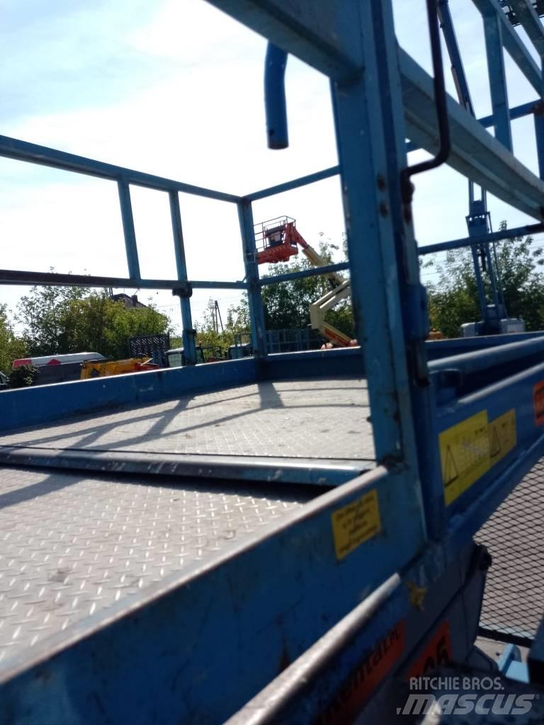 Genie GS 4390 Підйомники-ножиці