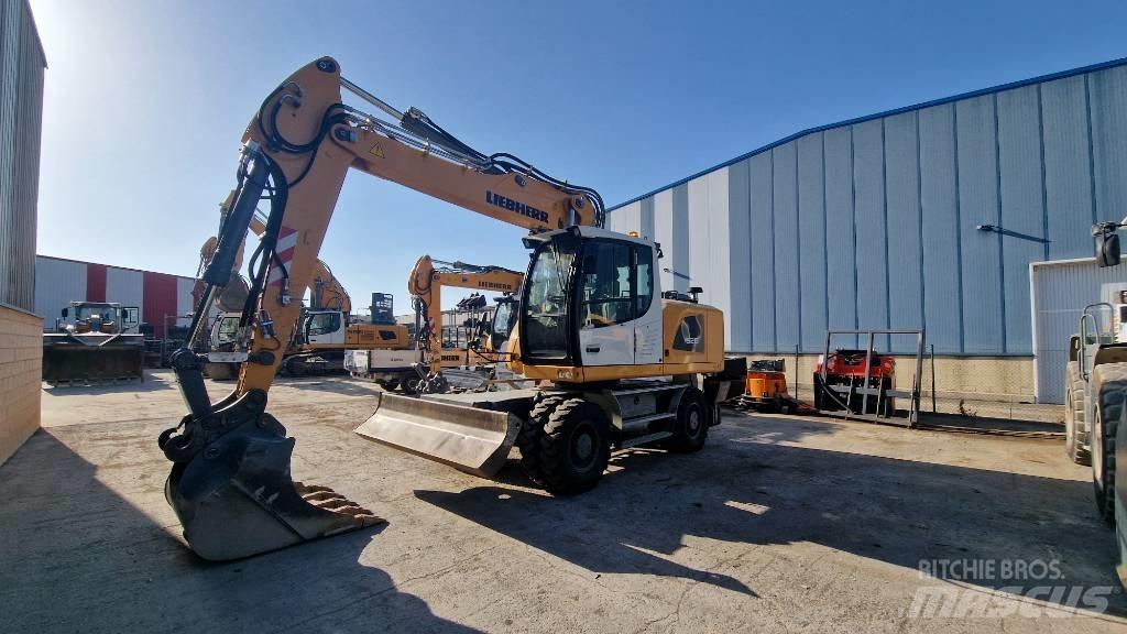 Liebherr A 920 Колісні екскаватори