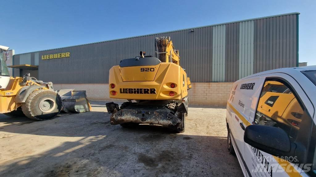 Liebherr A 920 Колісні екскаватори