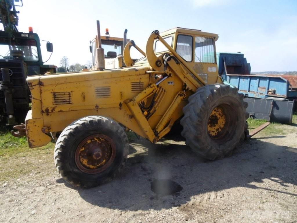 Volvo 218 TD Фронтальні навантажувачі