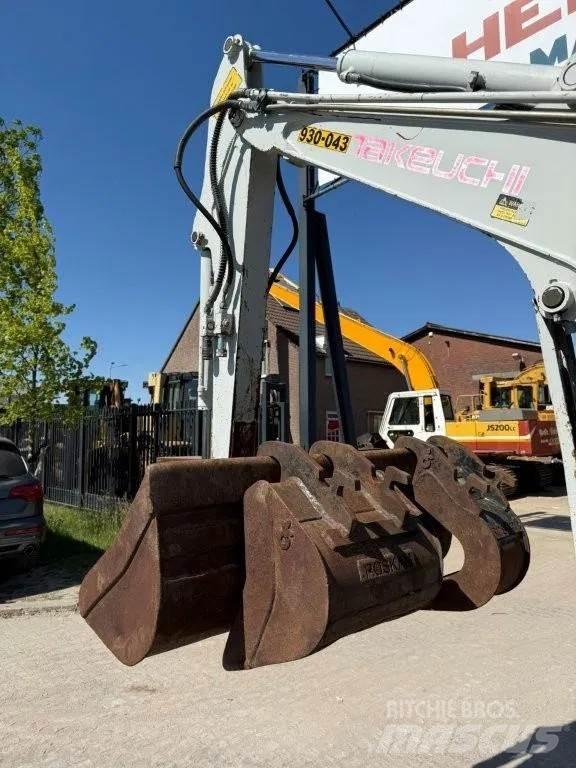 Takeuchi TB125 Міні-екскаватори < 7т