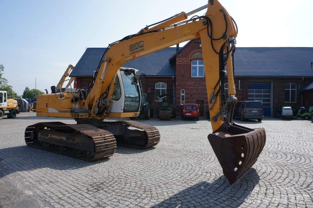 Liebherr R 900 C Гусеничні екскаватори