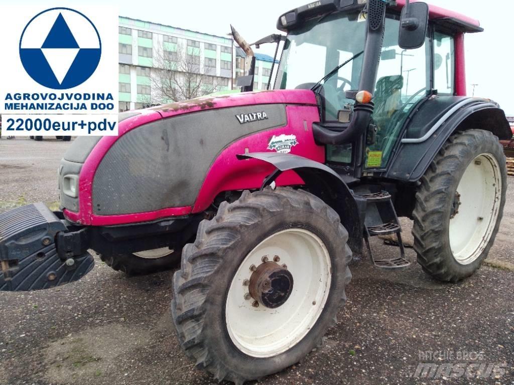 Valtra T 151 E Трактори