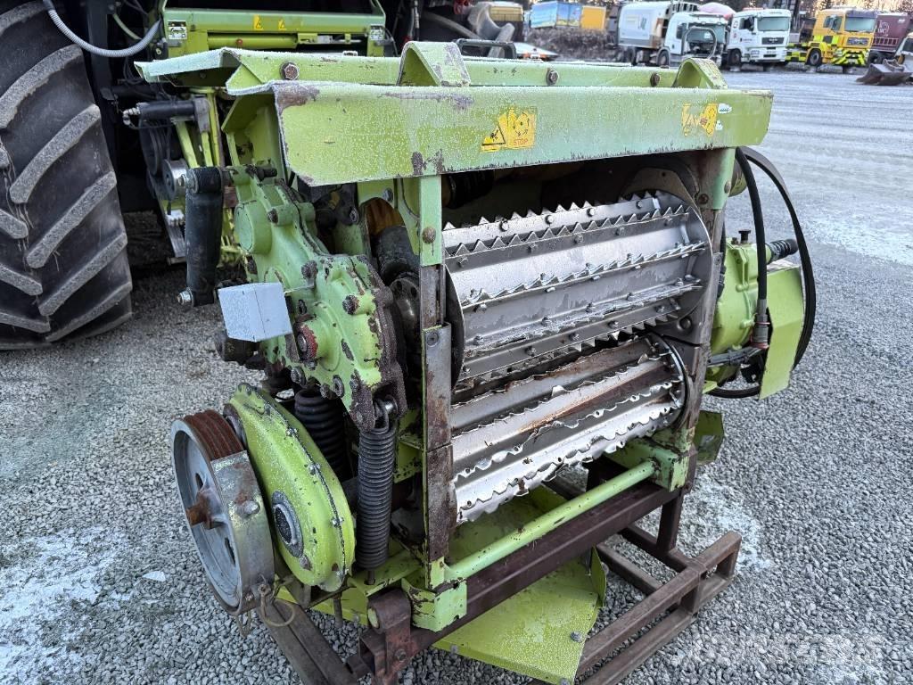 CLAAS Jaguar 850 Фуражні комбайни