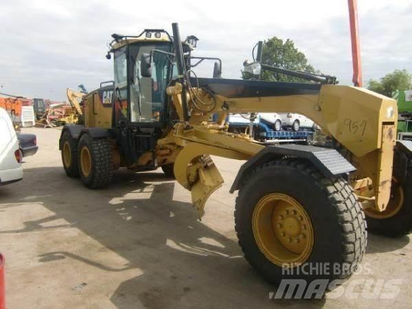 CAT 140M Грейдери