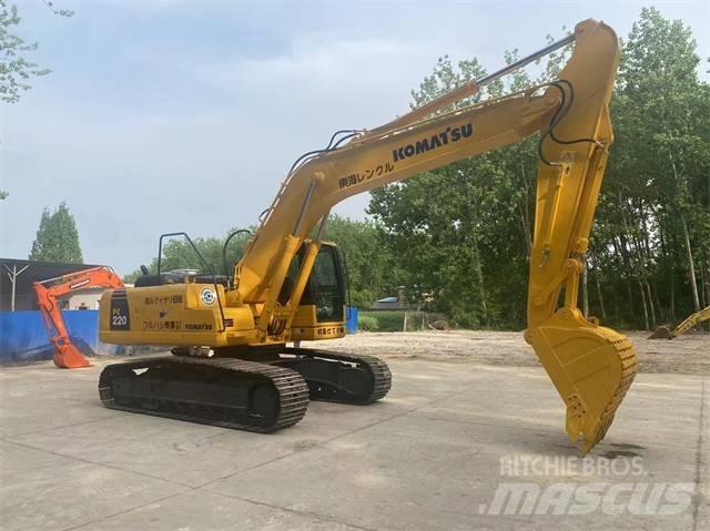 Komatsu PC 220-8 Гусеничні екскаватори