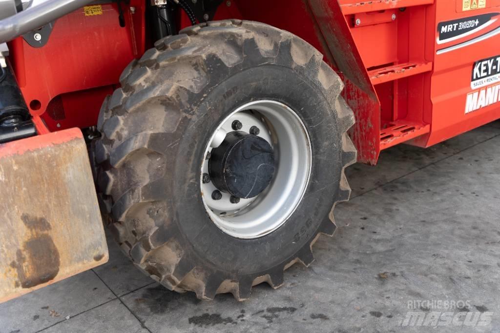 Manitou MRT 3050+ Телескопічні навантажувачі