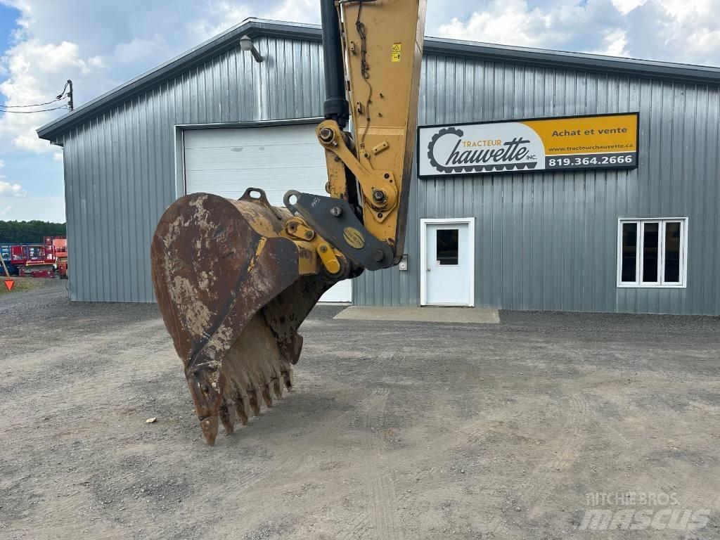 CAT 336 Гусеничні екскаватори